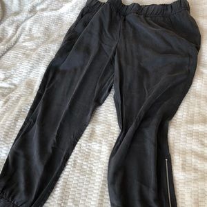 Gap silky joggers